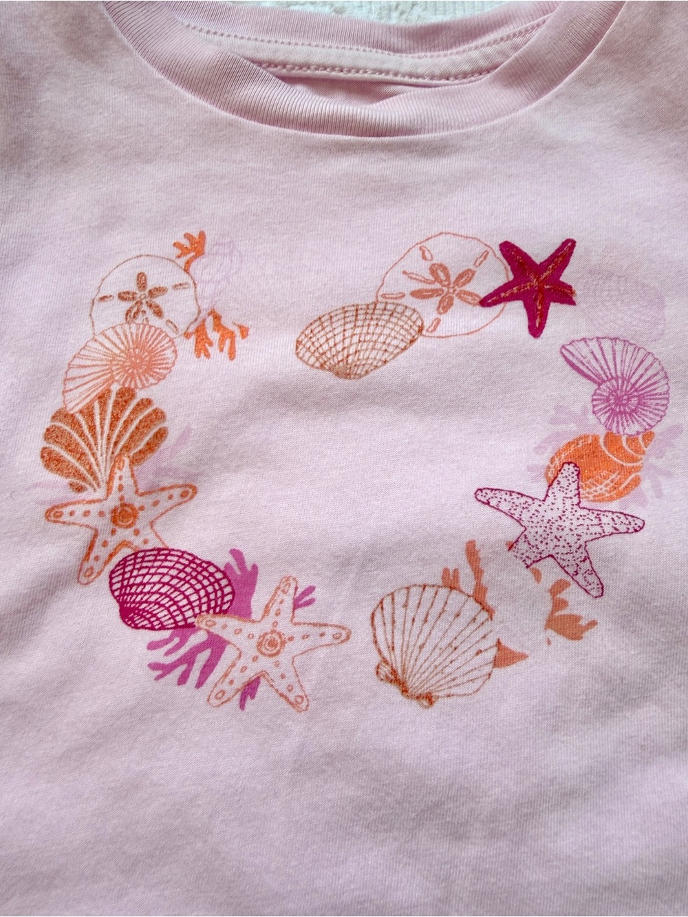 18-24M🩷 Crewcuts Toddler Girls Floral Dogs Bows Seashells Graphic Tees 💯 Cotton - Picture 9 of 10